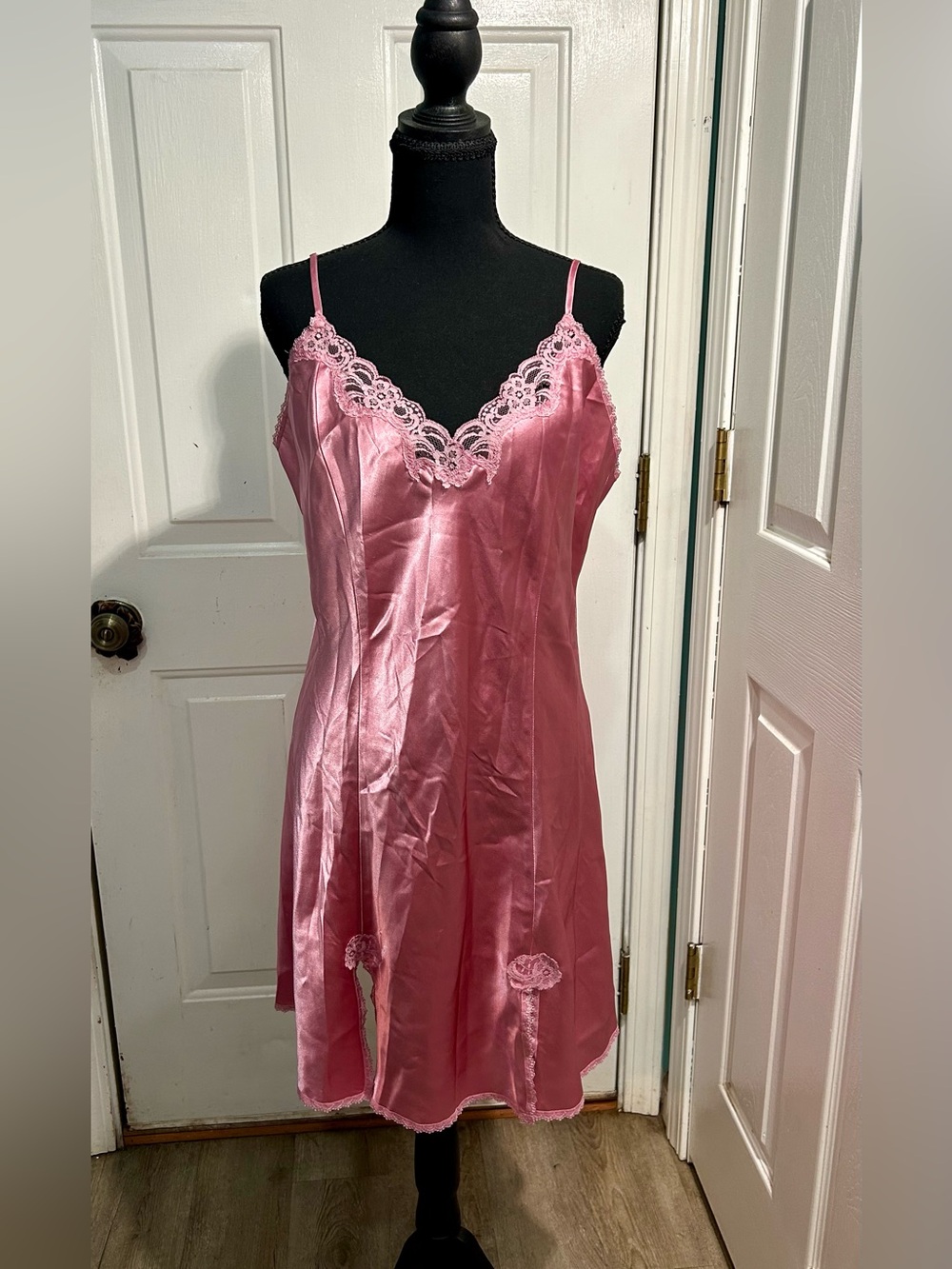 Delicates Vintage Y2K Pink Mauve Satin Lace Trim Cami Nightgown Nightie L